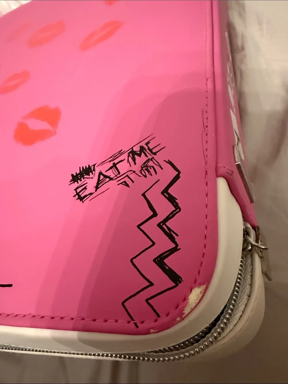 N/A bold pink